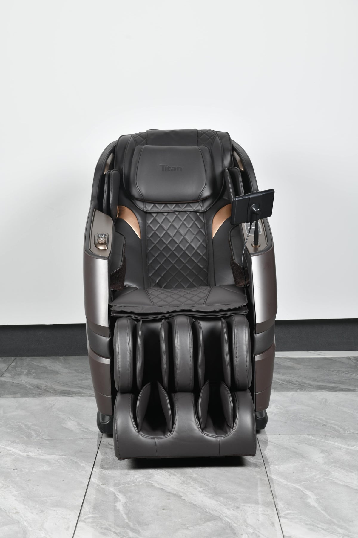 Titan Tp-Epic 4D Massage Chair detail image 15