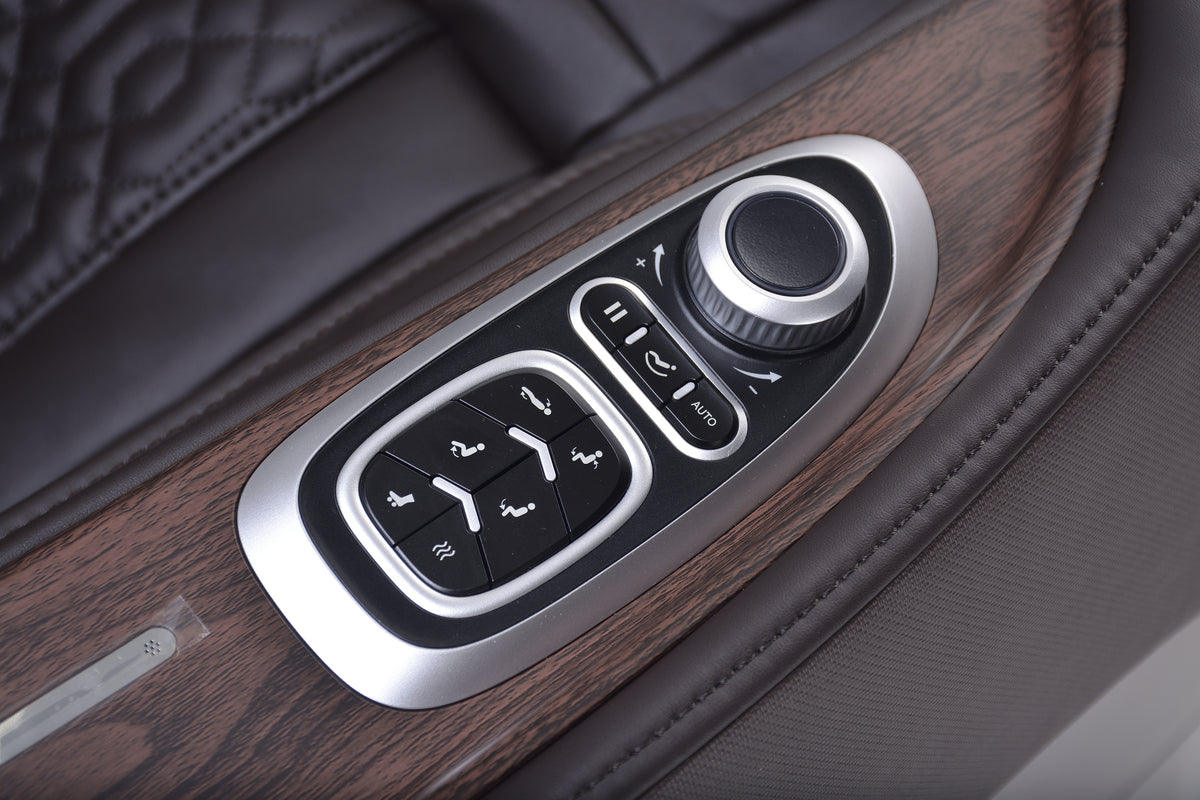 Osaki 4D Manhattan Duo Massage Chair detail image 11