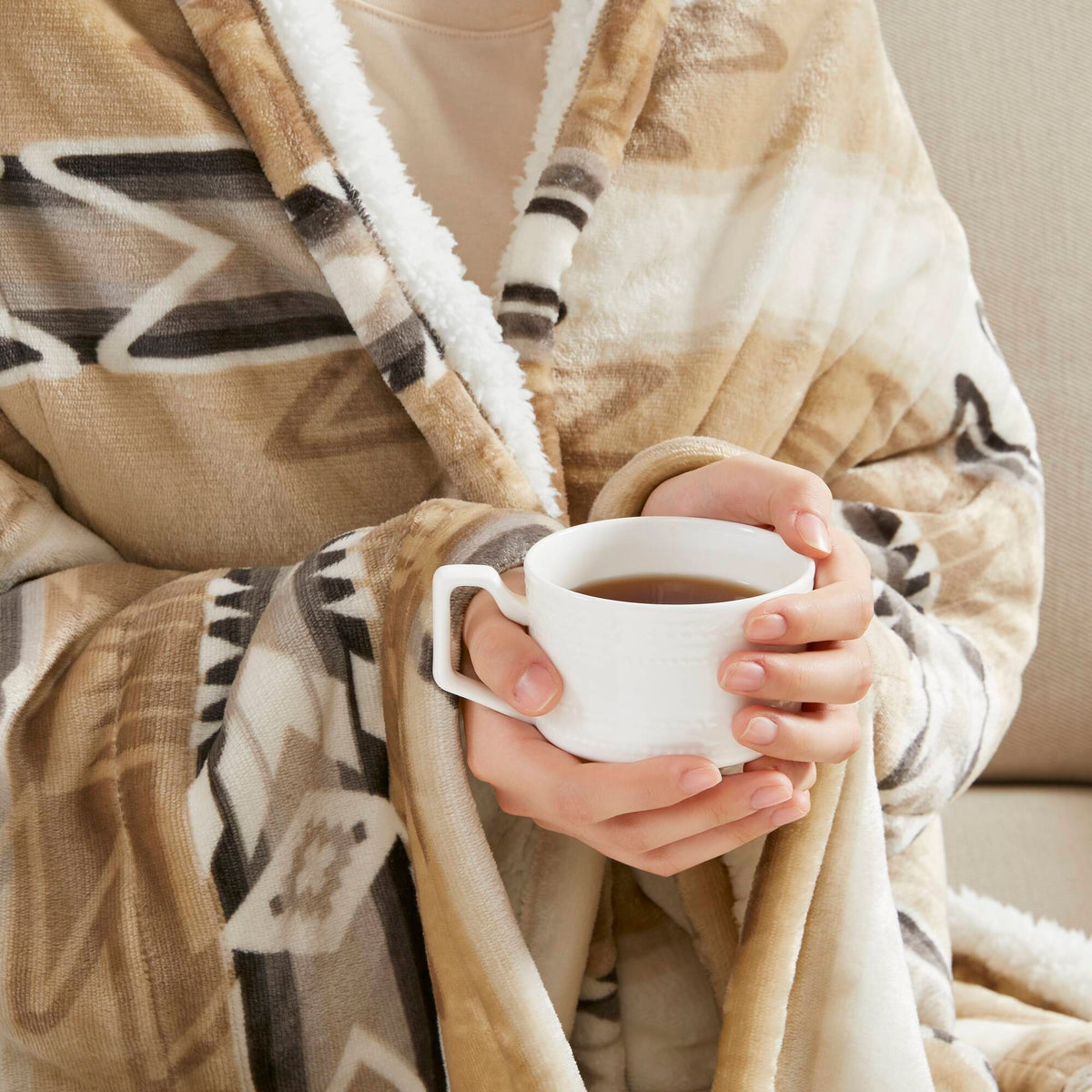 50" x 60" Soft Heated Throw detail image 94