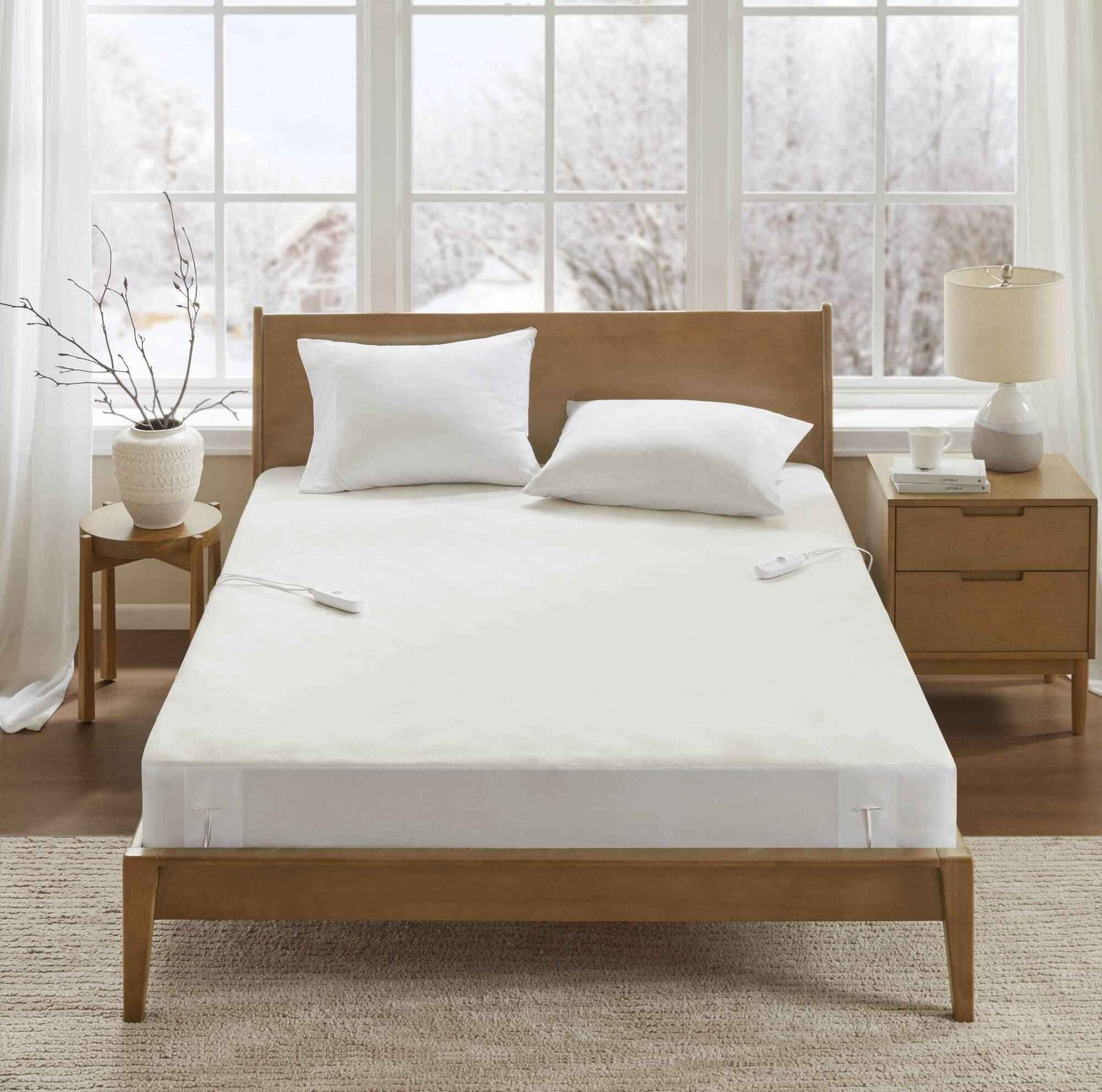 1-Piece Full Heated Mattress Pad,White