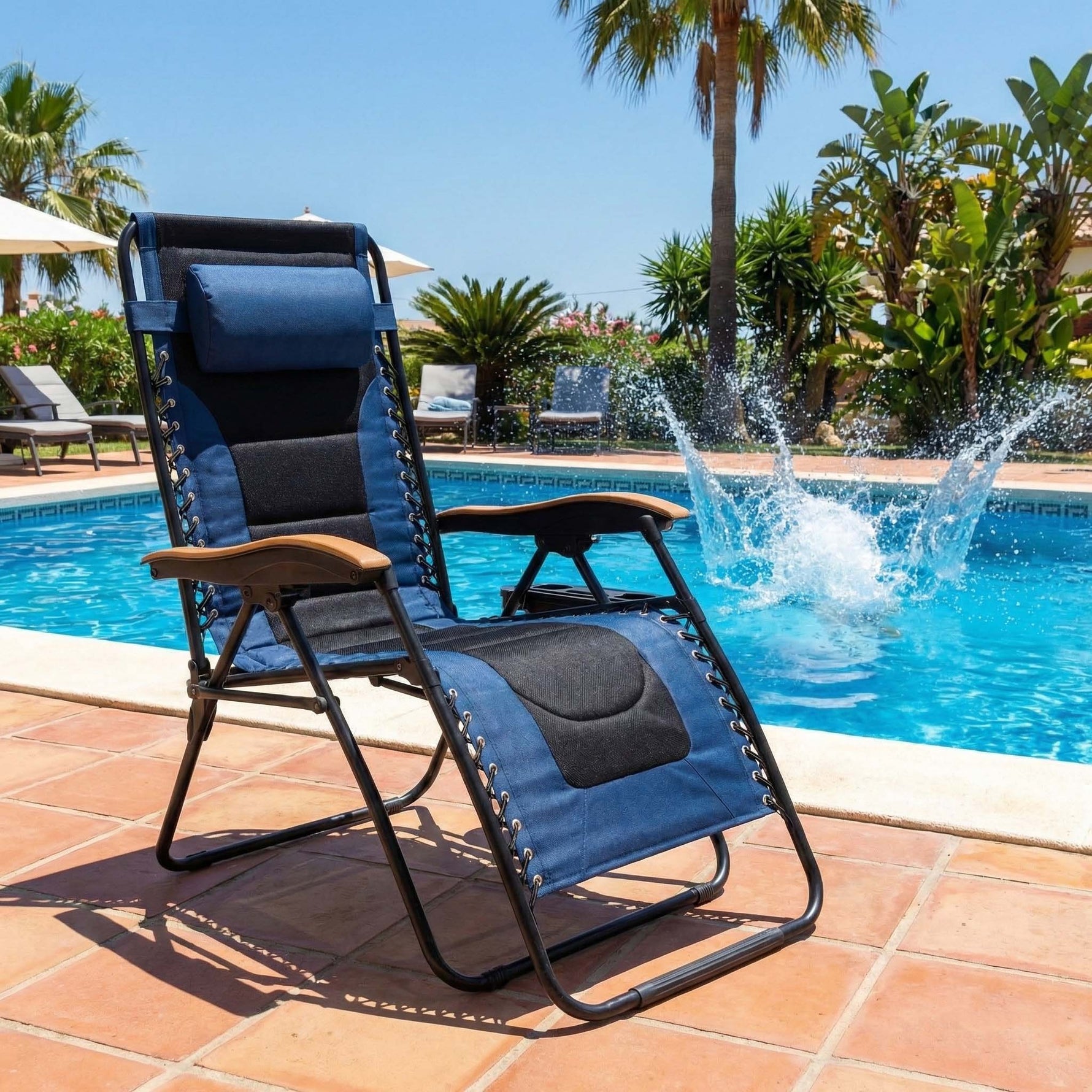 Oversized Padded Zero Gravity Chair with Cup Holder, 400 lb Capacity detail image 42