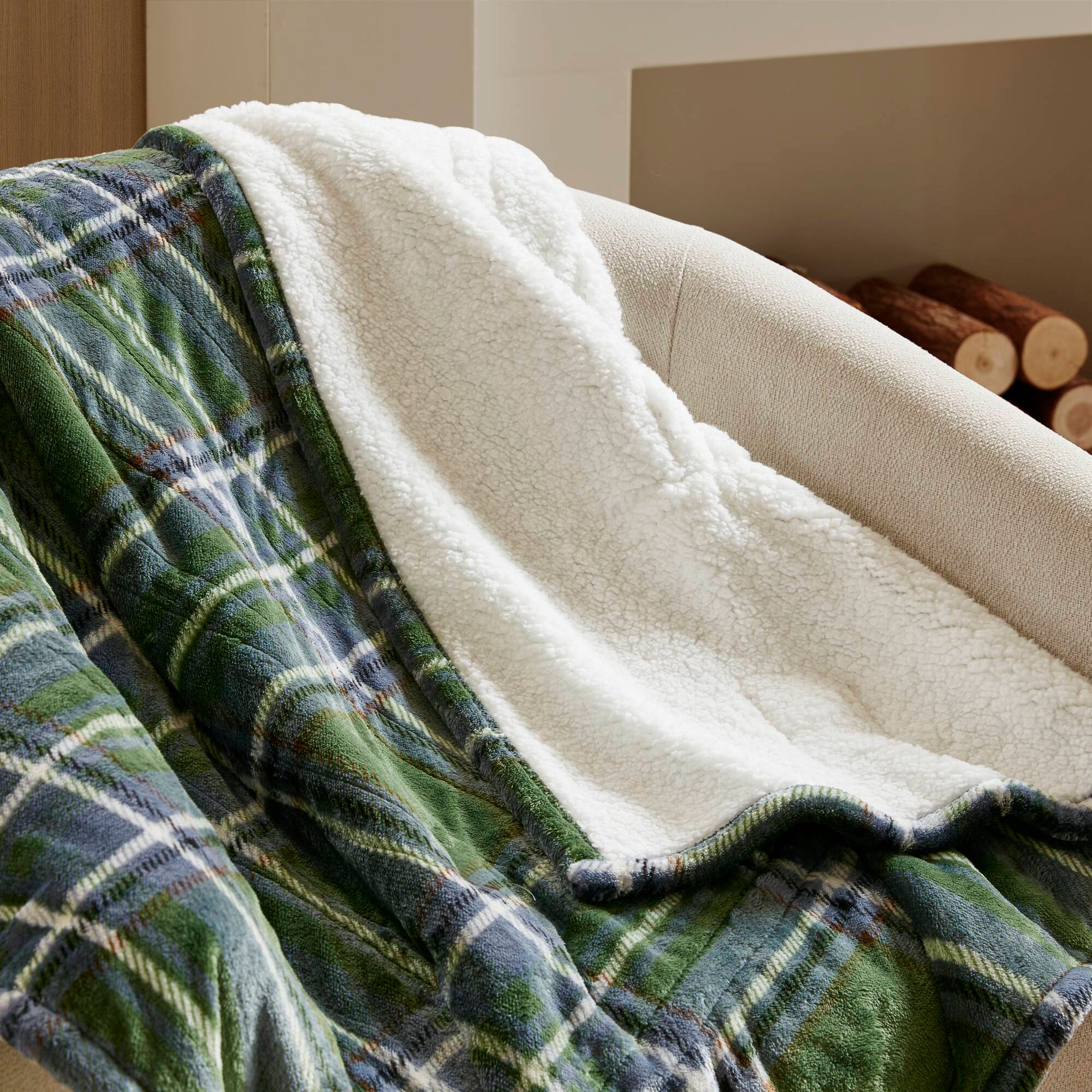 50" x 60" Soft Heated Throw detail image 35