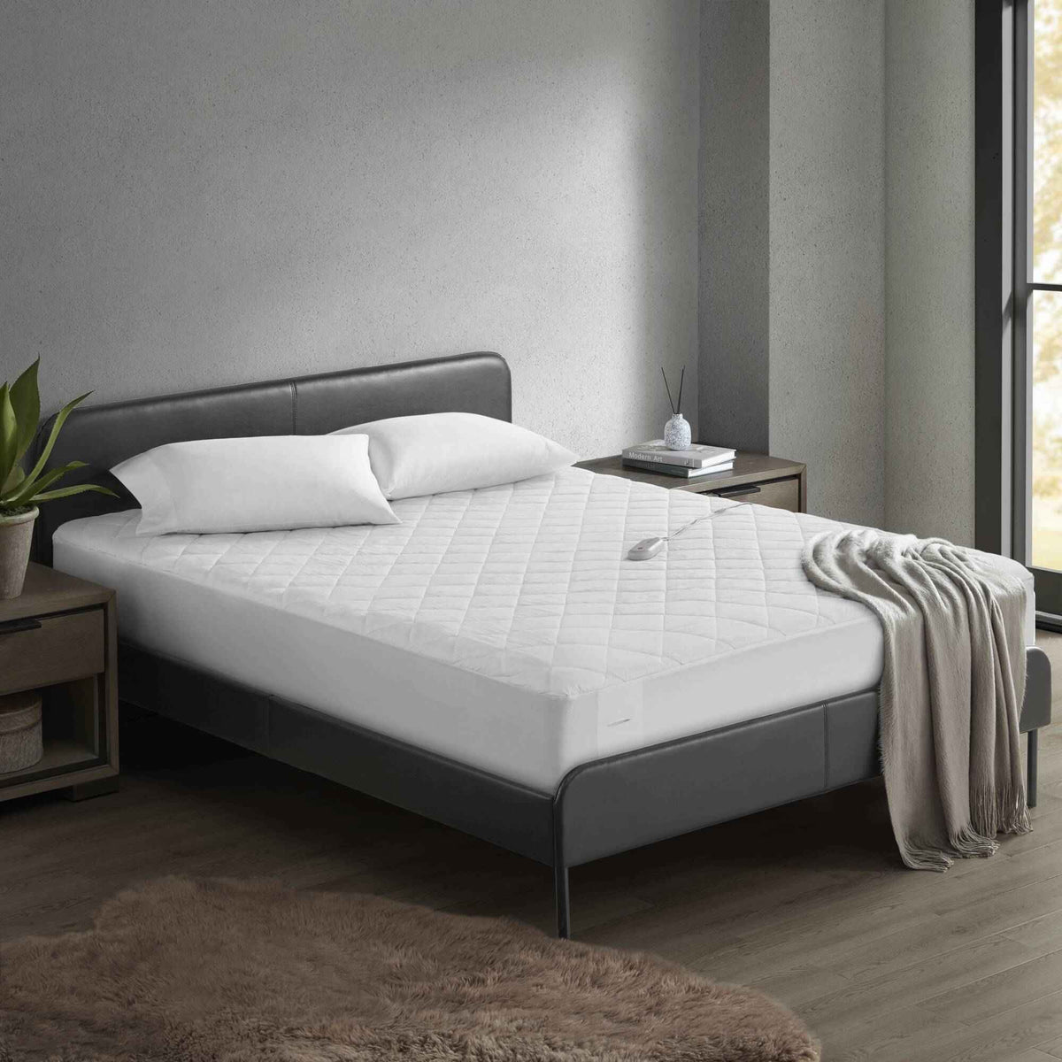 1 PCS Queen Heated Mattress Pad White