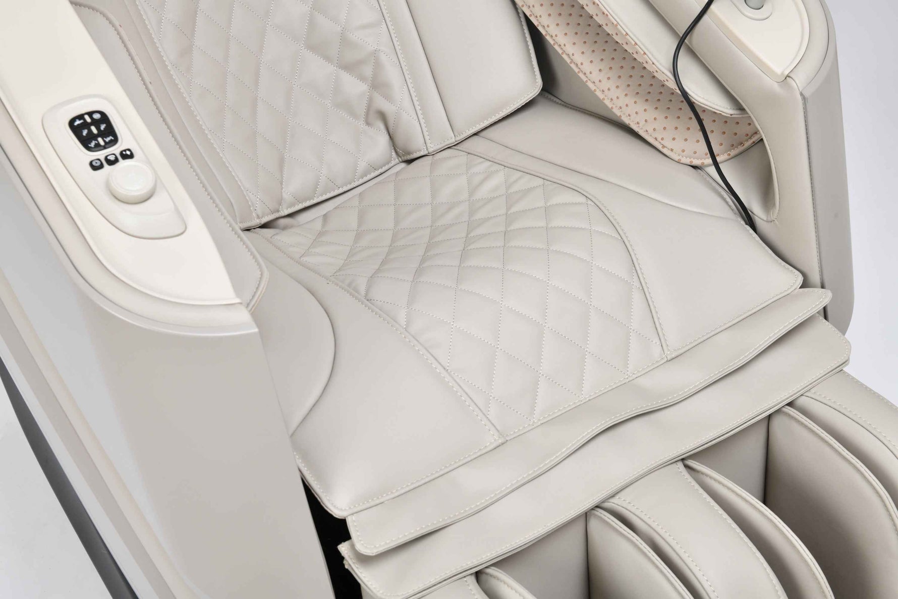 Titan Tp-Epic 4D Massage Chair detail image 4