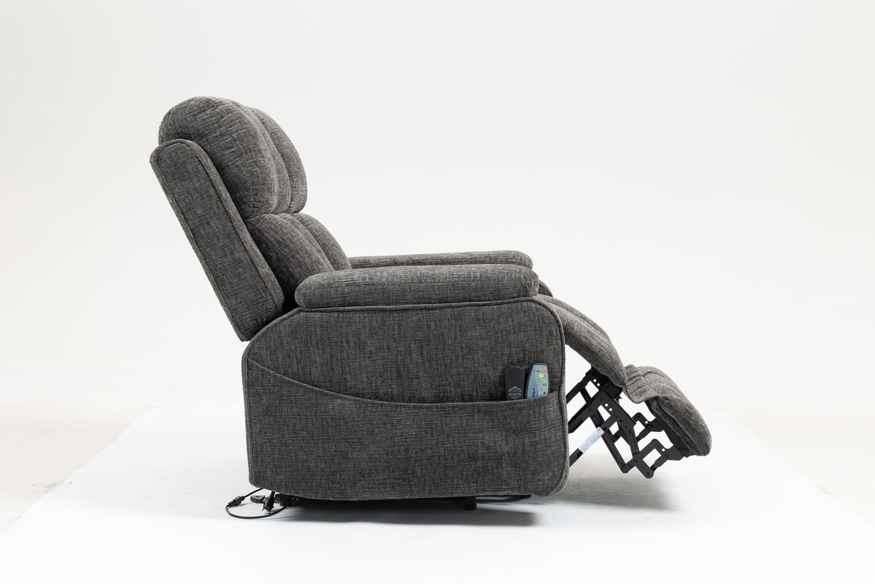 Oversized Lay Flat Recliner with Heat and Massage, Extended Footrest, Cup Holderr detail image 24